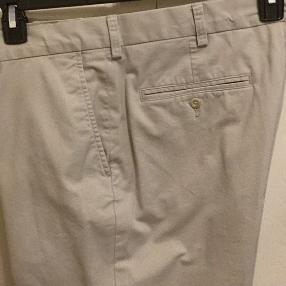 Ralph Lauren khaki chinos. Size 36/30. - Picture 3 of 5